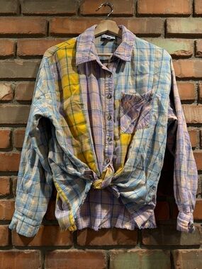 Casual Plaid Button-Down Shirt in Lavender and Yellow